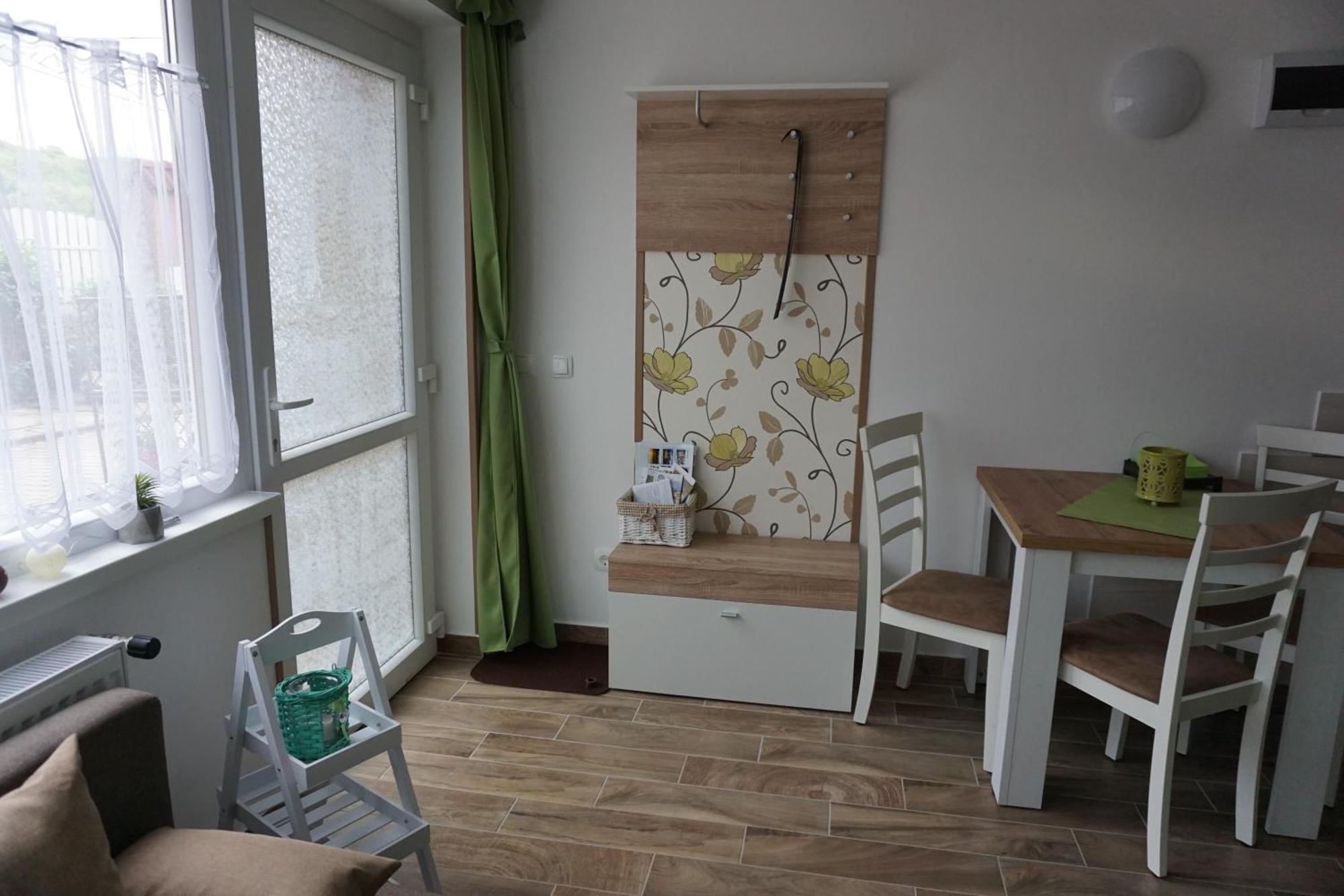 Berc Apartman Apartment Egerszalok Bagian luar foto