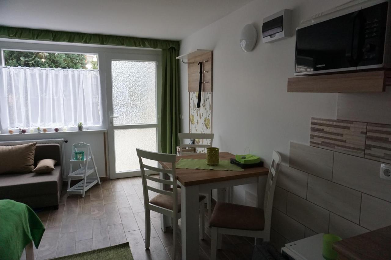 Berc Apartman Apartment Egerszalok Bagian luar foto