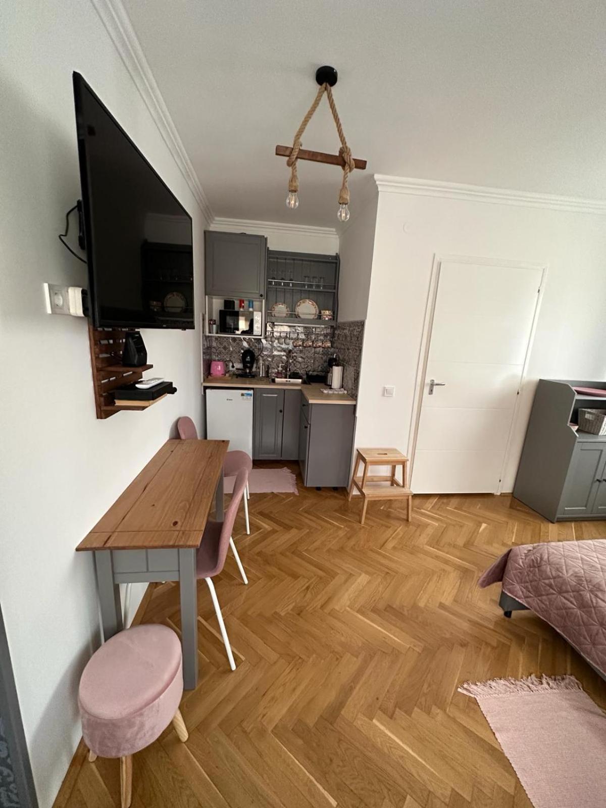 Berc Apartman Apartment Egerszalok Bagian luar foto