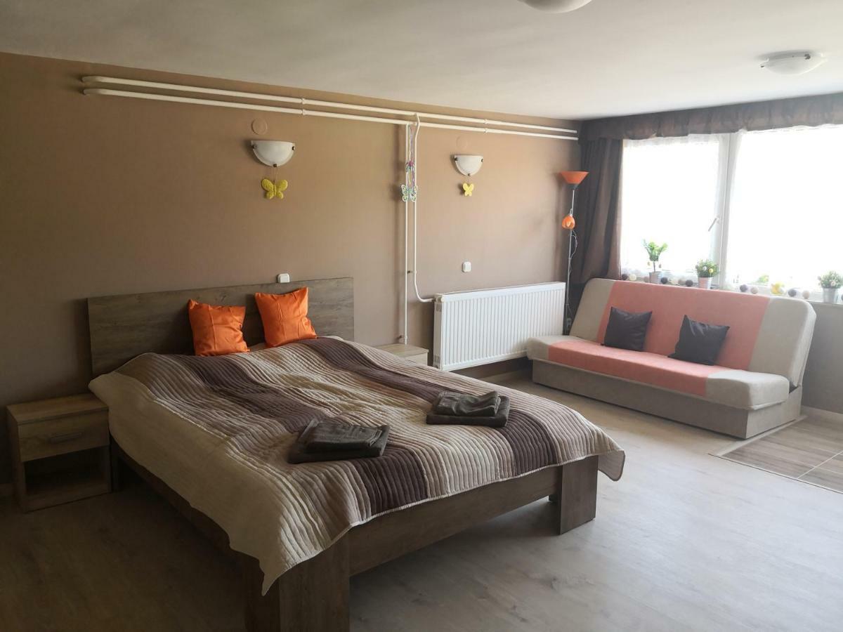 Berc Apartman Apartment Egerszalok Bagian luar foto